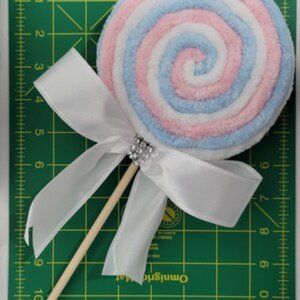 Decorative Velvety Yarn Baby Blue, Pink, &‎ White Lollipop
